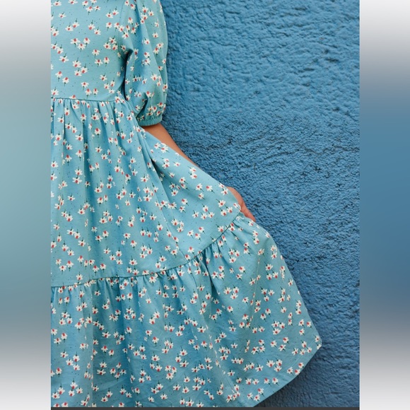 Tea Collection - Flowy Tiered Midi Dress - Mexican Hat Floral in Blue - Picture 6 of 12
